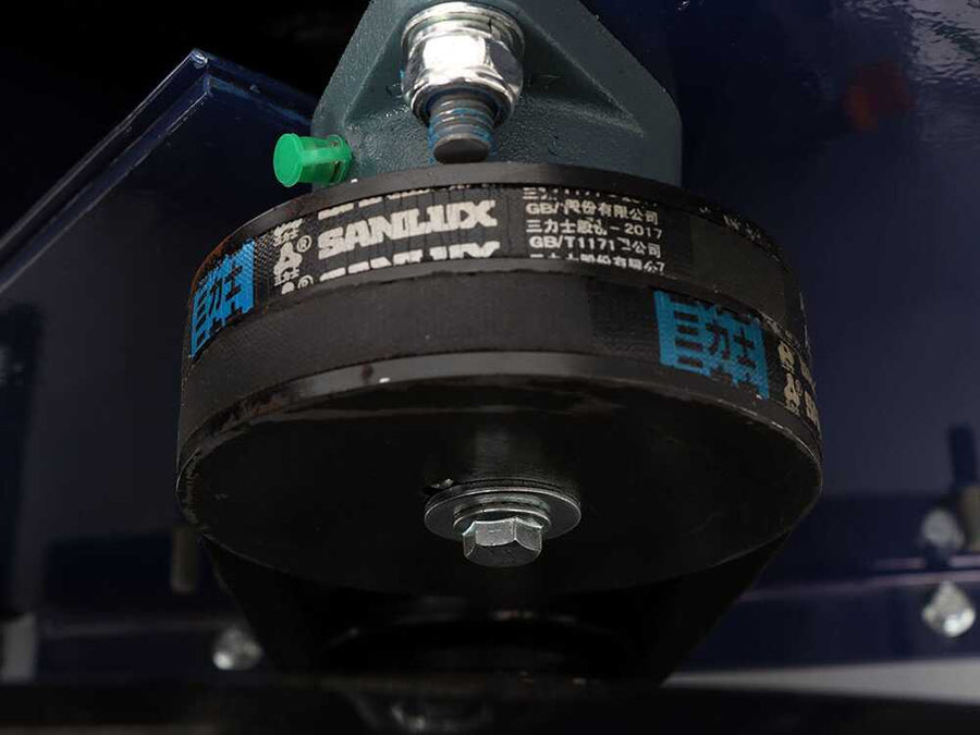 Broyeur thermique professionnel Bullmach Zeus 120 BSE