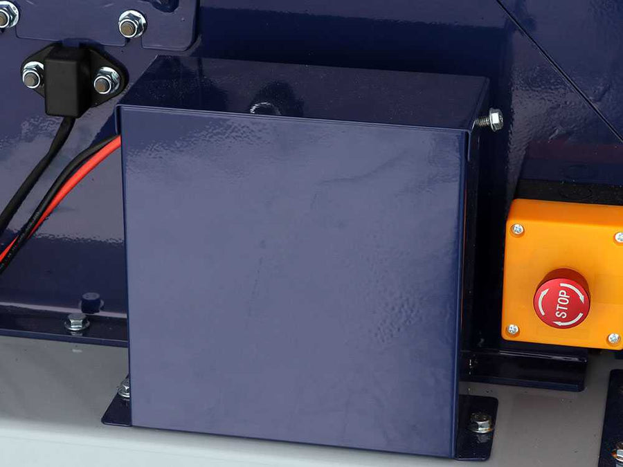 Broyeur thermique professionnel Bullmach Zeus 120 BSE